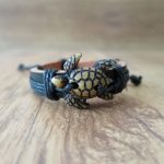 Schildkröten-Armband Littlefoot